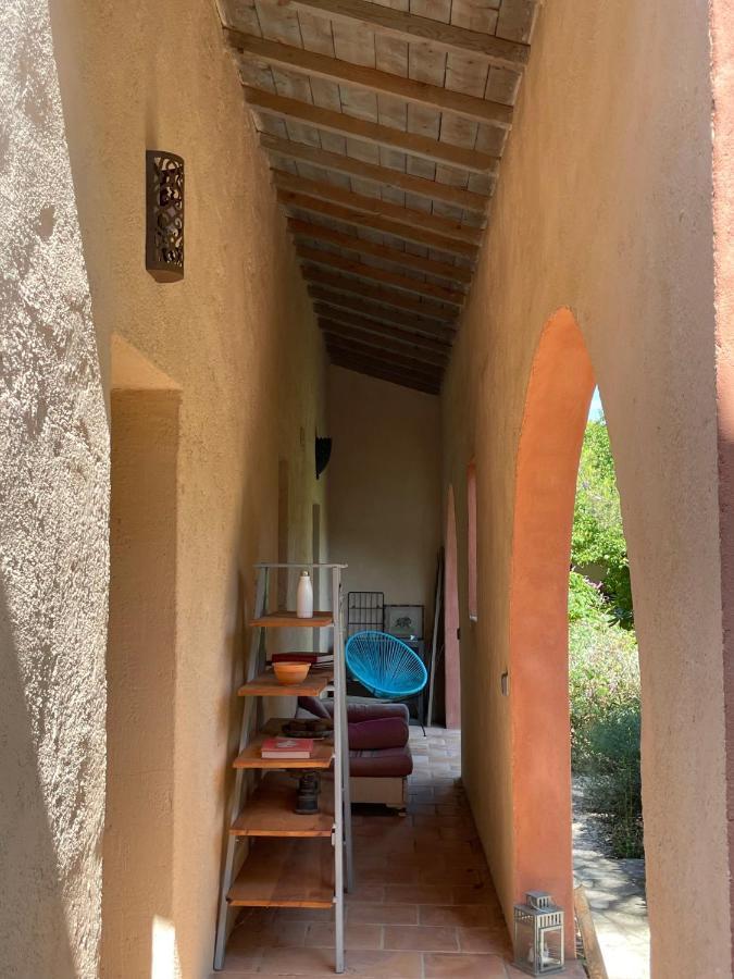 Hotel Oustal Du Pic Saint Loup Exterior foto